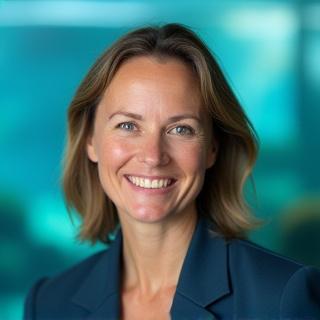 Porträt von Dr. Lena Bauer